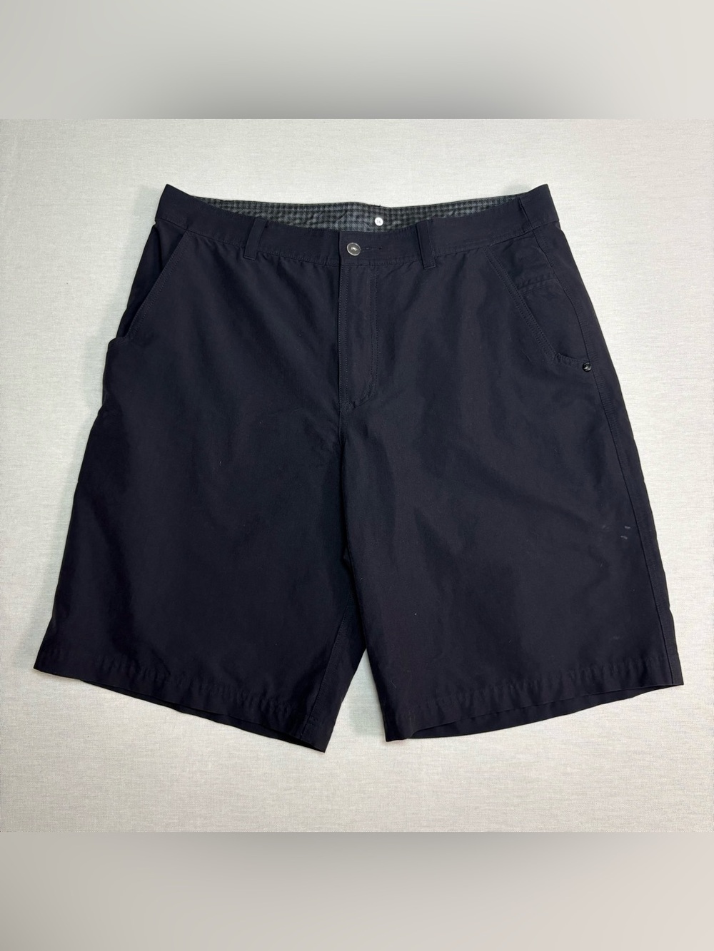 Men's Lululemon 11" shorts size 36